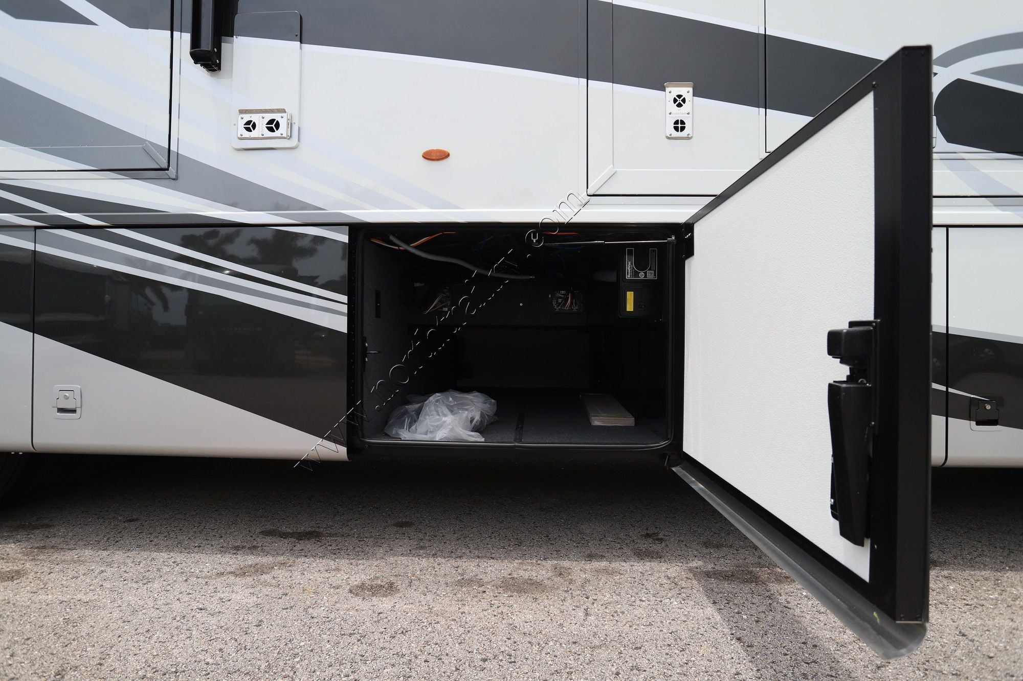 New 2027 Newmar Northern Star 3709 Class A  For Sale