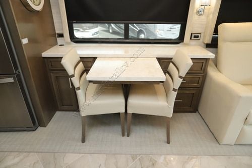 2027 Newmar Ventana 3809