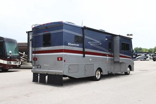 2021 Winnebago Adventurer 30T