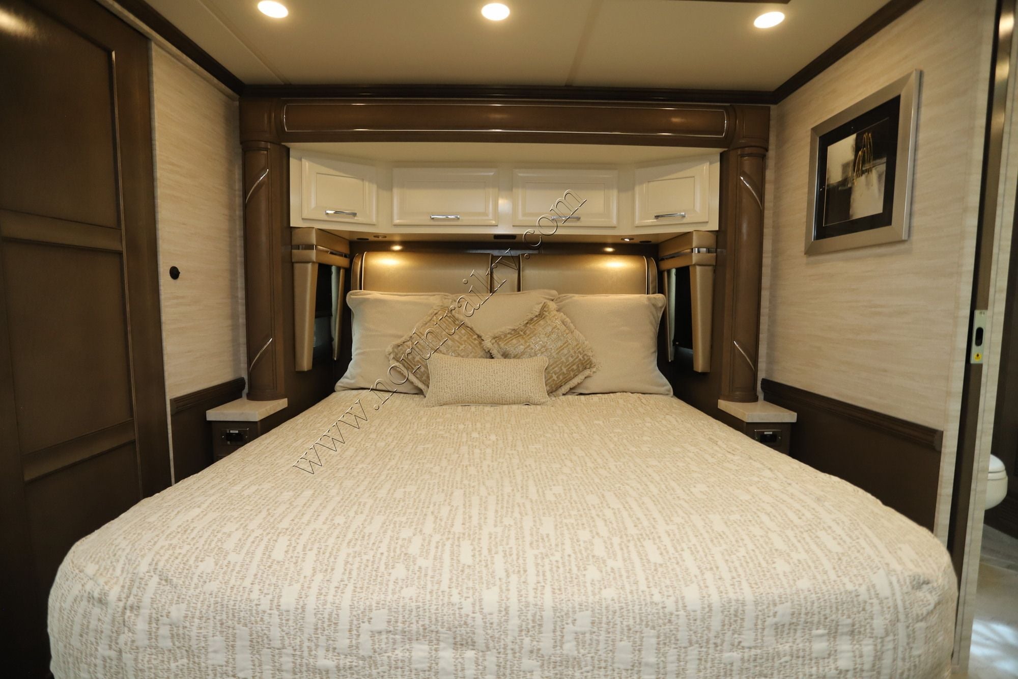 New 2027 Newmar Ventana 3809 Class A  For Sale