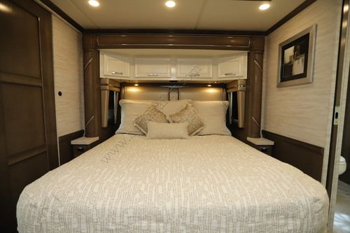 2027 Newmar Ventana 3809