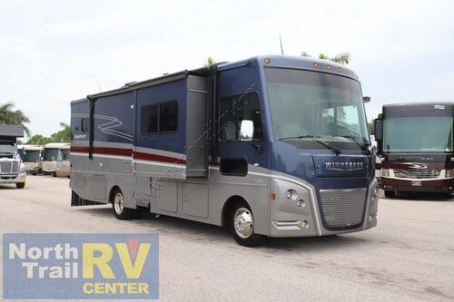 2021 Winnebago Adventurer 30T