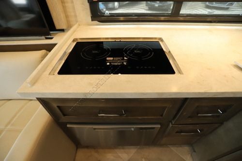 2027 Newmar Ventana 3809