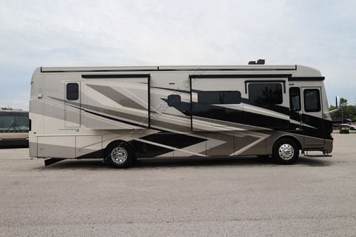 2027 Newmar Ventana 3809