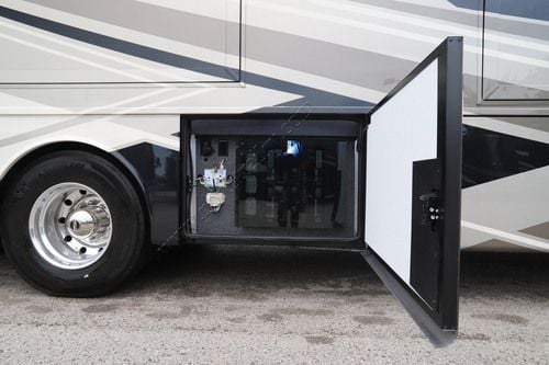 2027 Newmar Ventana 3809