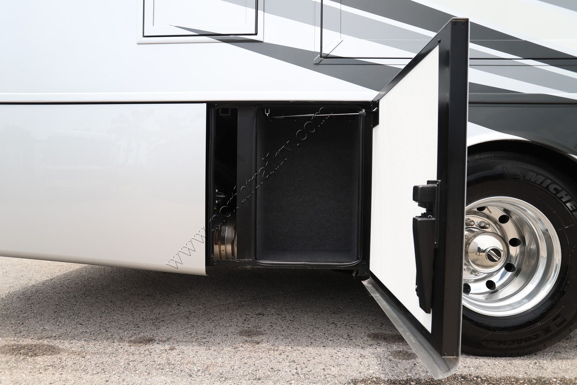 New 2027 Newmar Northern Star 3709 Class A  For Sale