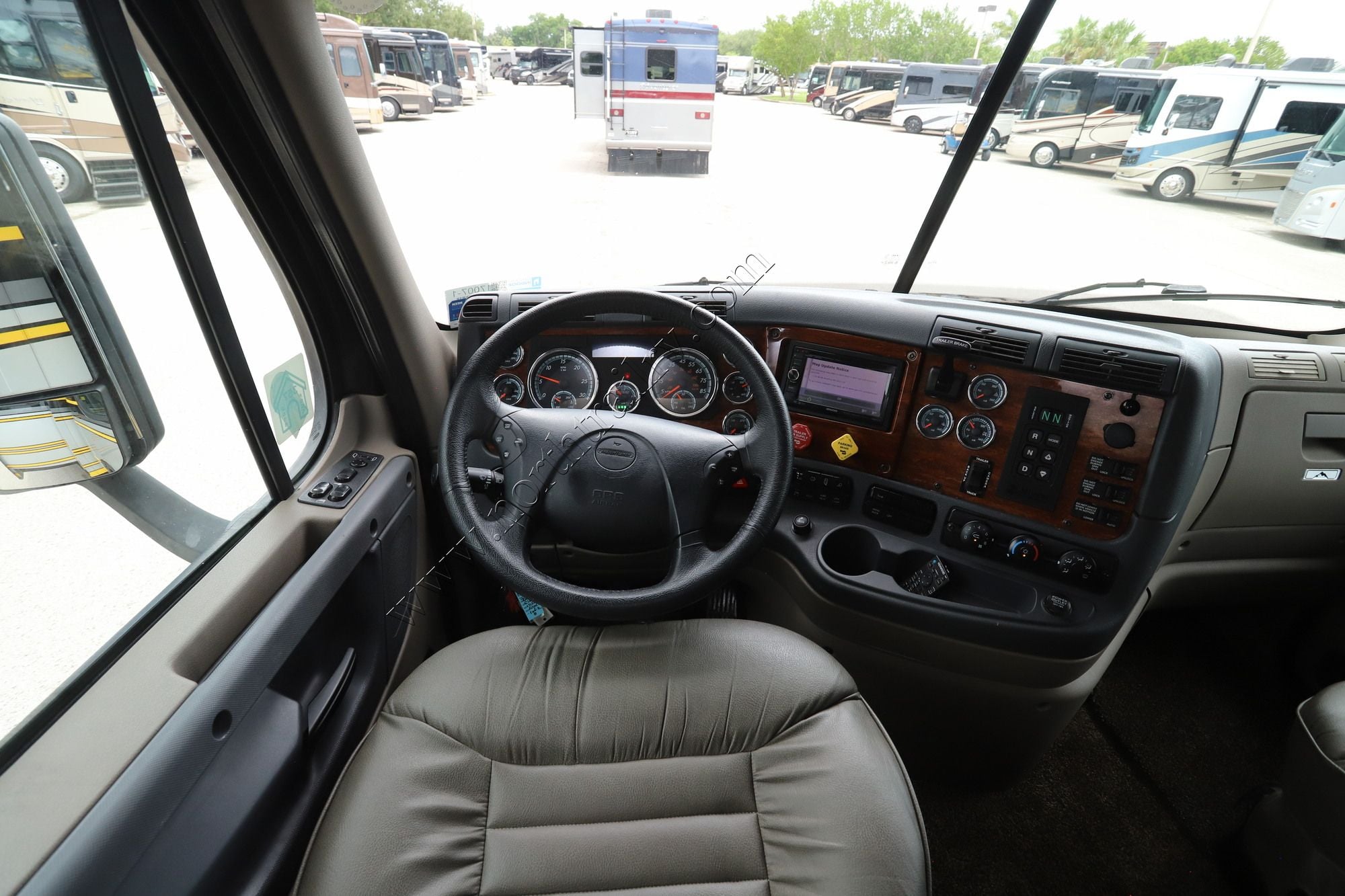Used 2018 Renegade Rv Classic 1915AG Super C  For Sale