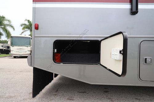 2021 Winnebago Adventurer 30T