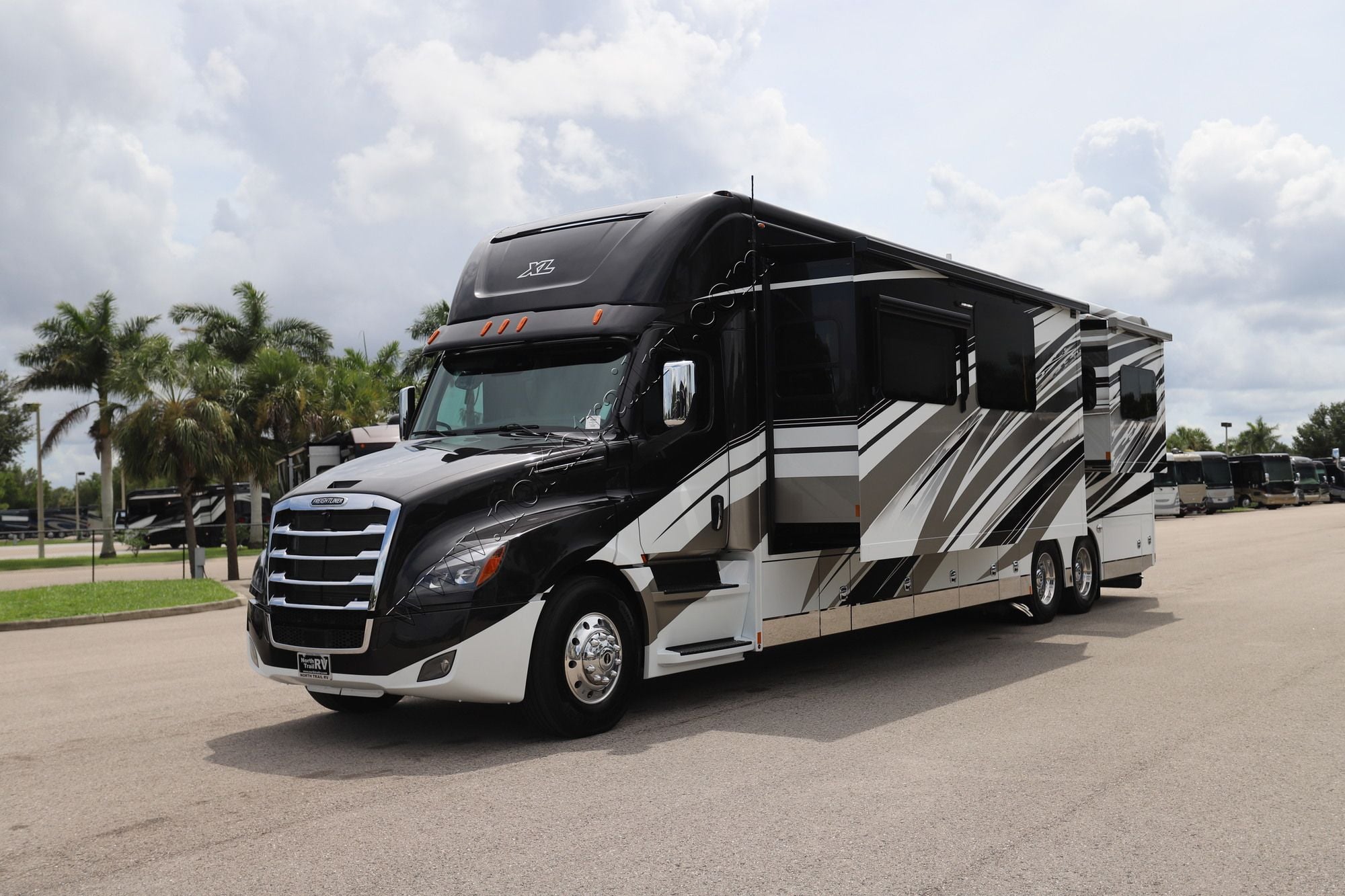 New 2027 Renegade Rv Xl X45DBM Super C  For Sale