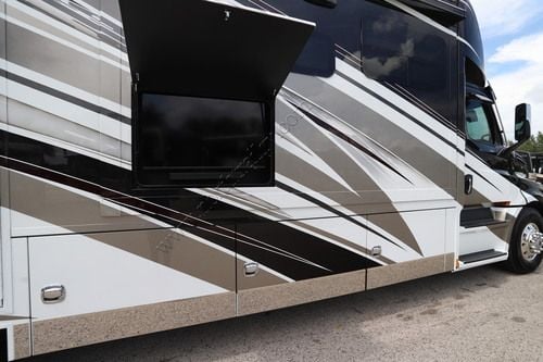 2027 Renegade Rv Xl X45DBM