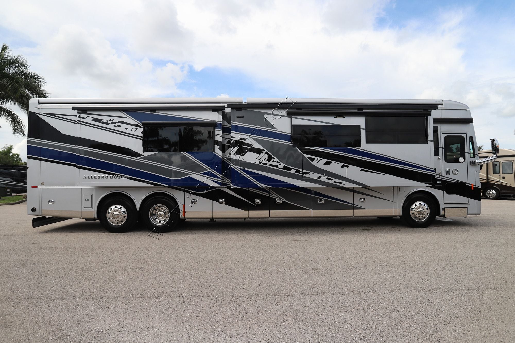New 2027 Tiffin Motor Homes Allegro Bus 45OPP Class A  For Sale
