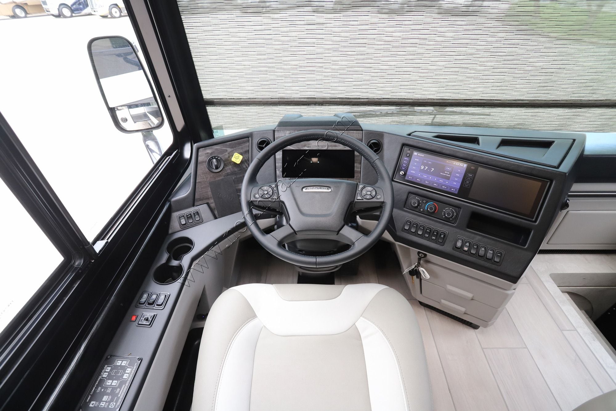 New 2027 Newmar Dutch Star 4340 Class A  For Sale