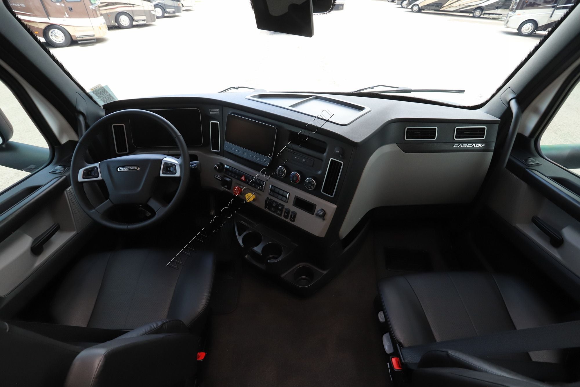 New 2027 Renegade Rv Classic 45CMR Super C  For Sale