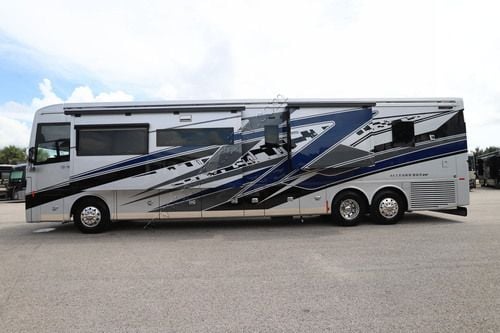 2027 Tiffin Motor Homes Allegro Bus 45OPP Class A