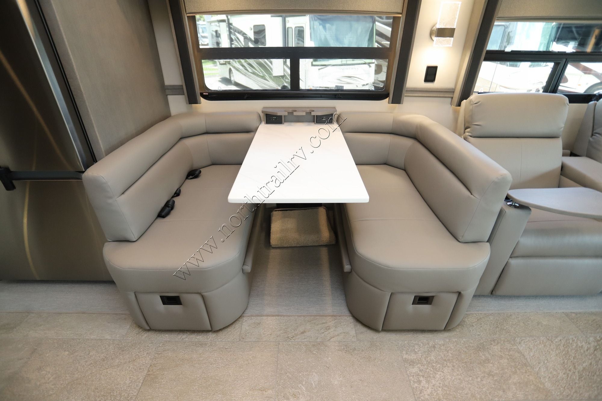 New 2027 Renegade Rv Classic 45CMR Super C  For Sale
