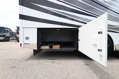 2027 Renegade Rv Xl X45DBM
