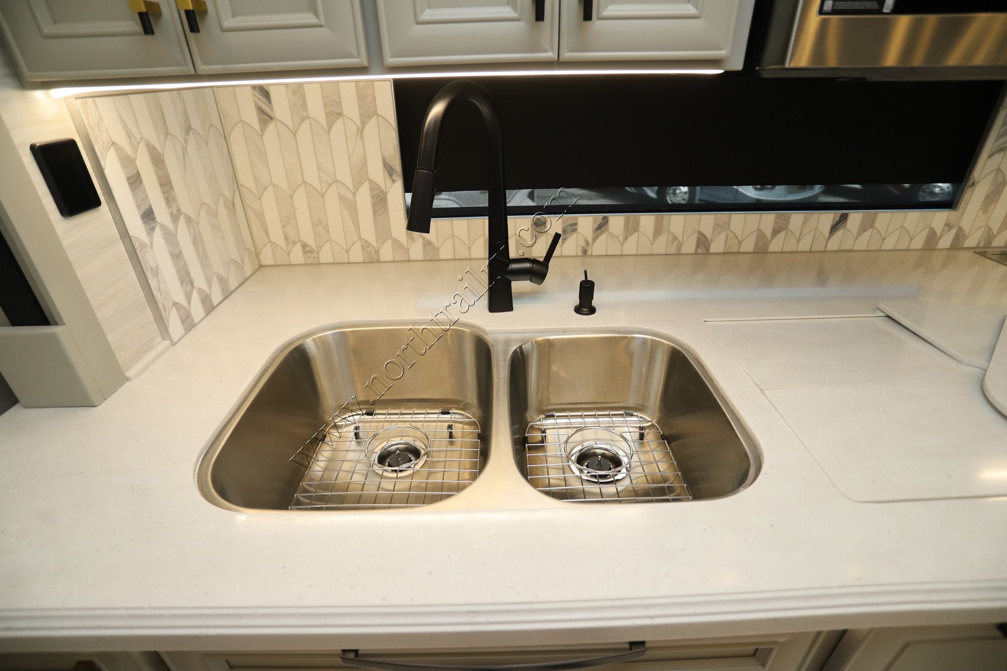 New 2027 Tiffin Motor Homes Allegro Bus 45OPP Class A  For Sale