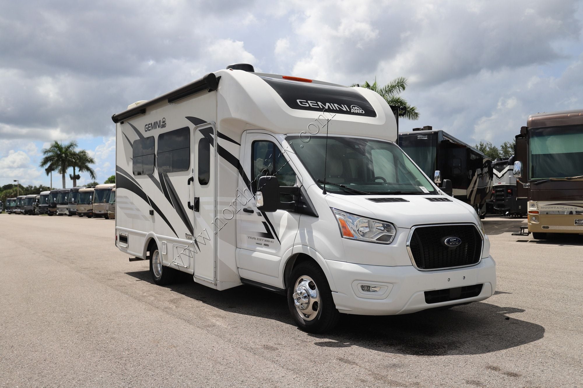 Used 2023 Thor Gemini 23TE Class C  For Sale