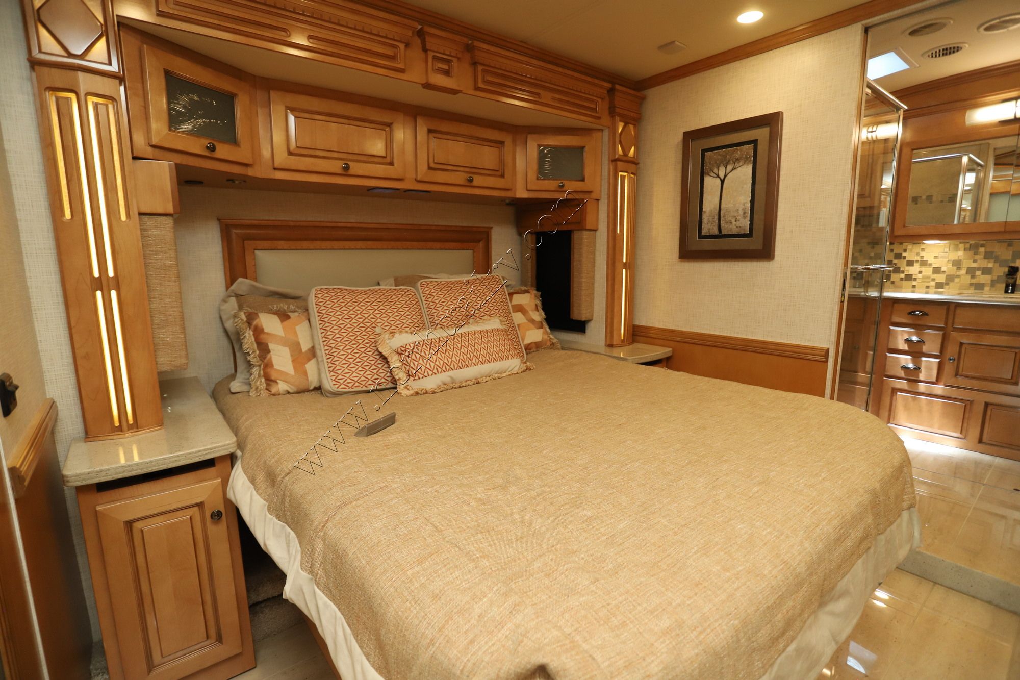 Used 2022 Newmar Dutch Star 4020 Class A  For Sale