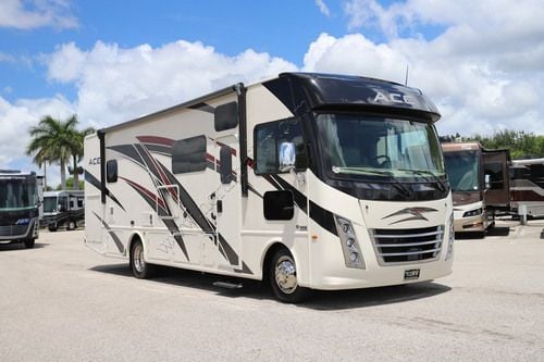 2022 Thor Ace 30.3