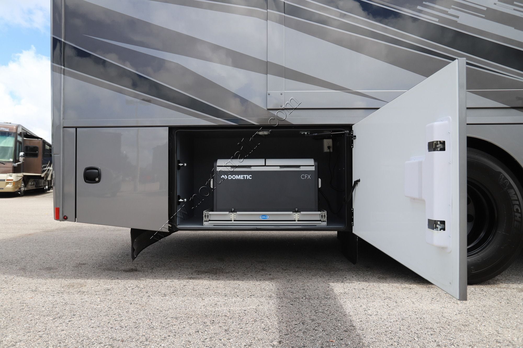 Used 2026 Renegade Rv Explorer 40ERB Super C  For Sale
