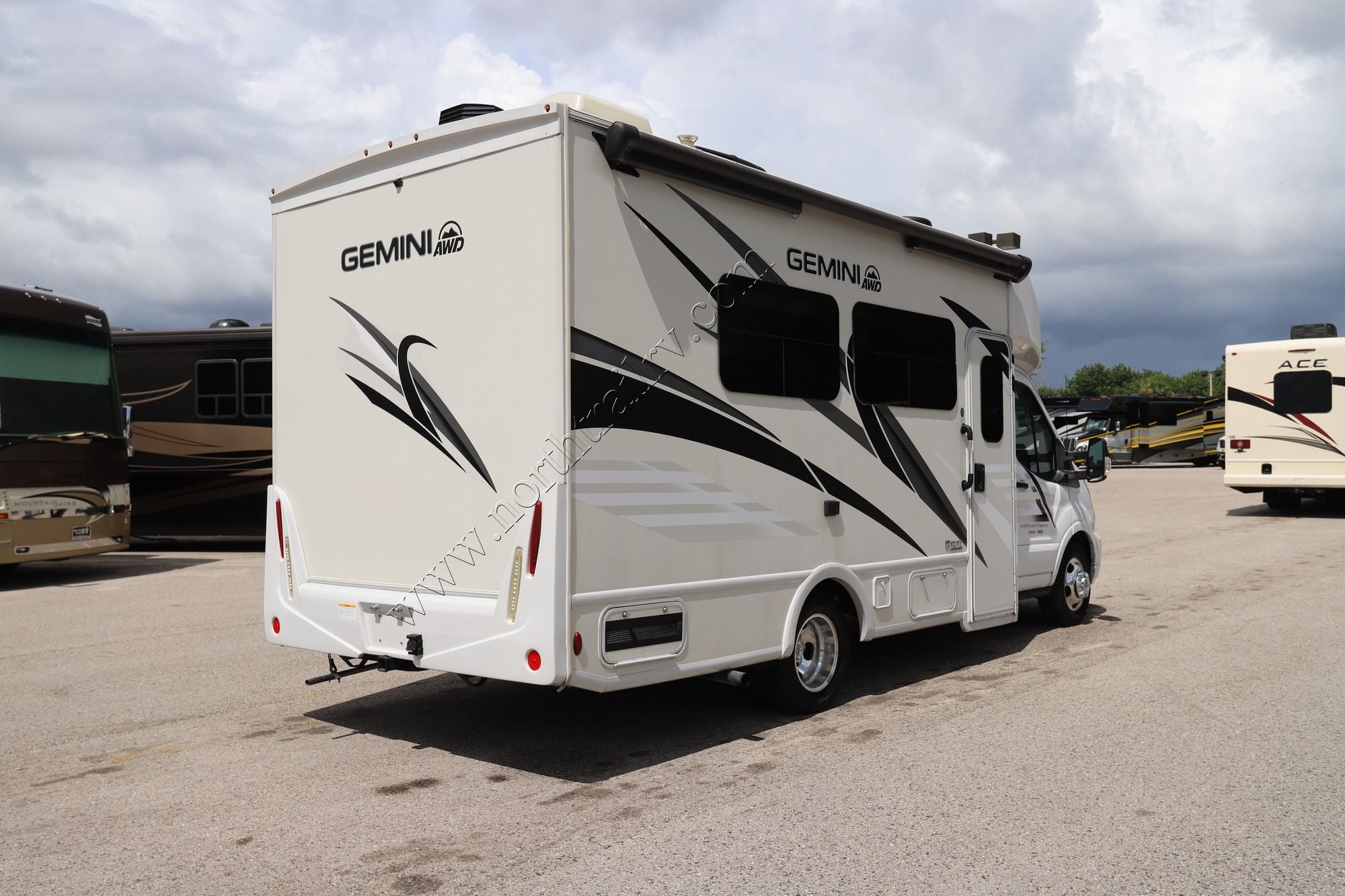 Used 2023 Thor Gemini 23TE Class C  For Sale