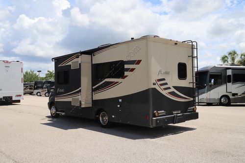 2017 Winnebago Fuse 23A