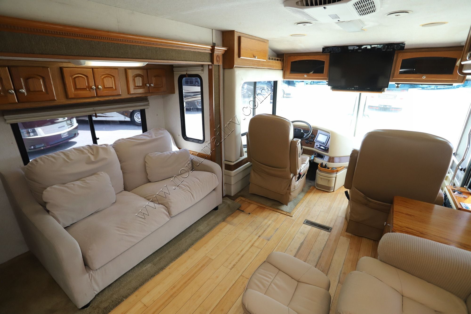 Used 2003 Damon Escaper 3979 Class A  For Sale