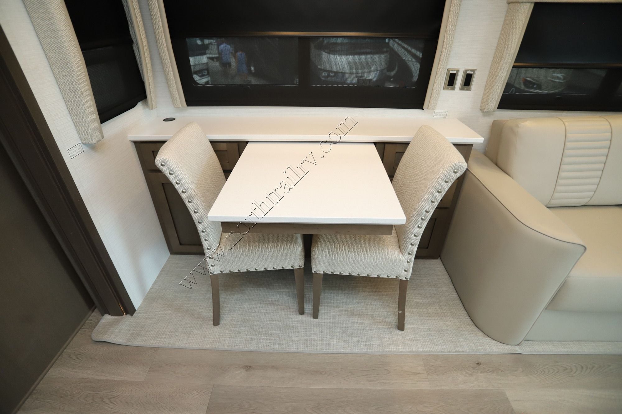 New 2027 Newmar Bay Star 3811 Class A  For Sale