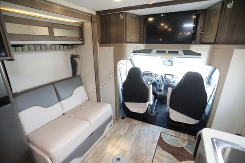 2017 Winnebago Fuse 23A