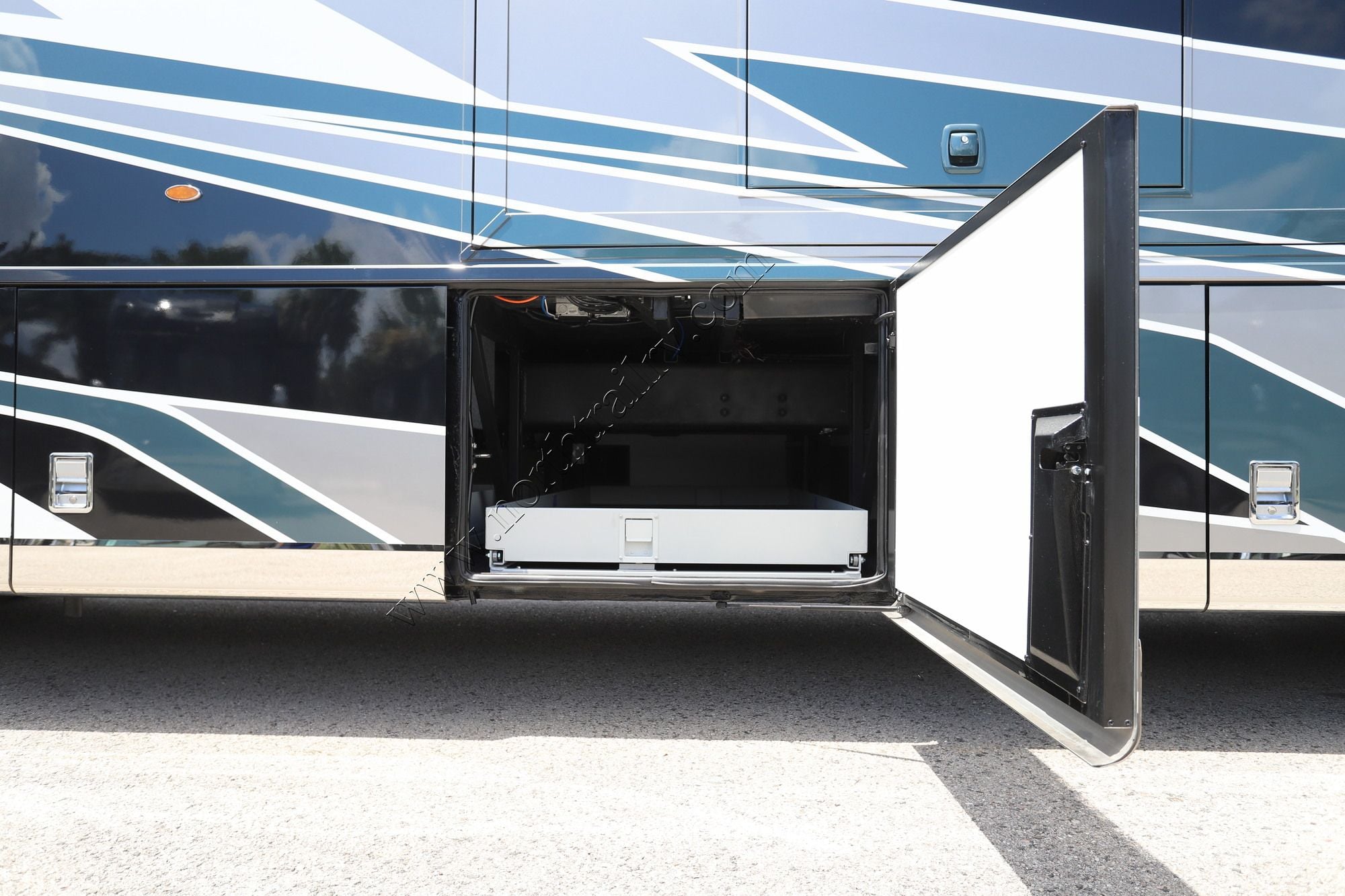 Used 2025 Newmar Dutch Star 4369 Class A  For Sale