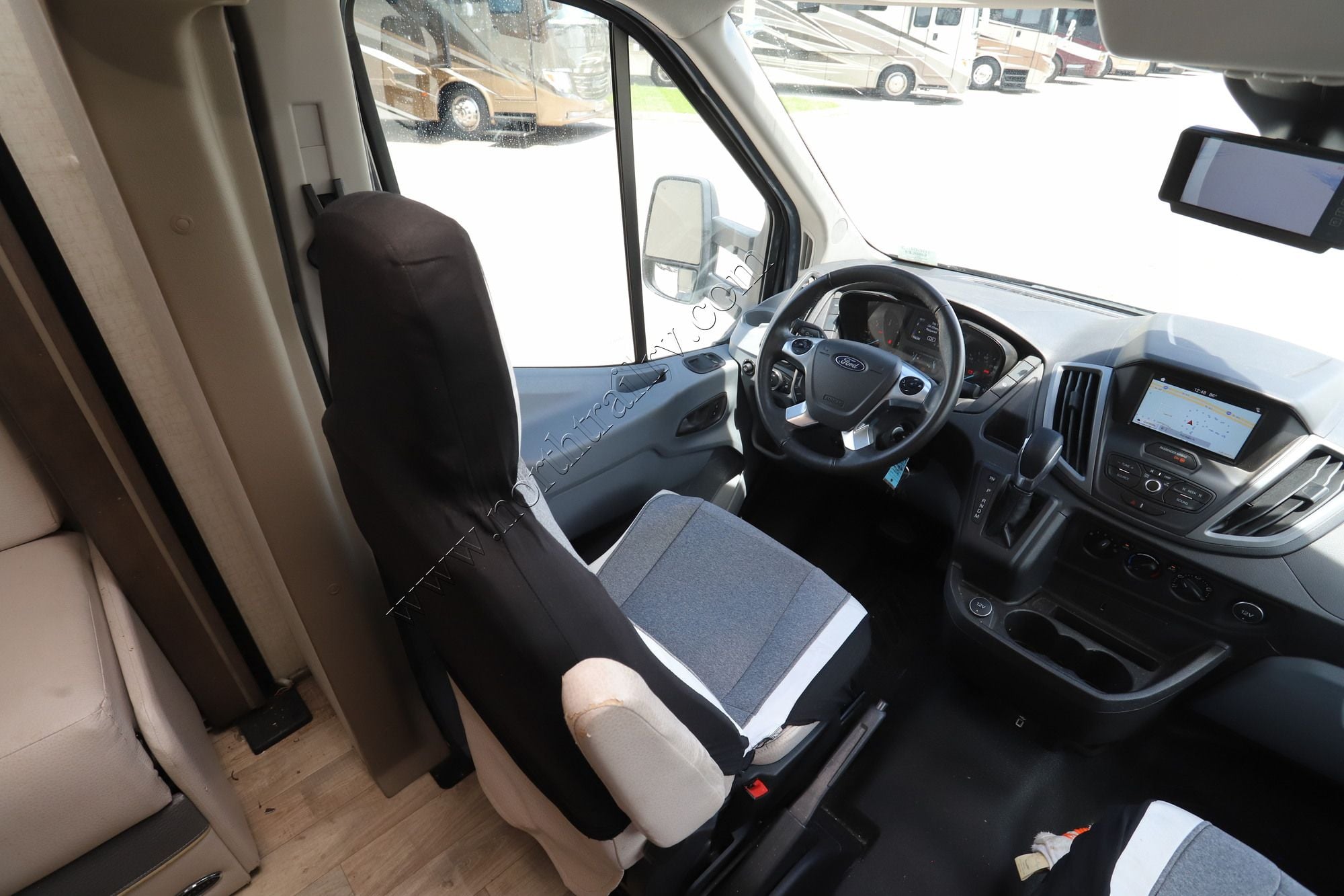 Used 2017 Winnebago Fuse 23A Class C  For Sale