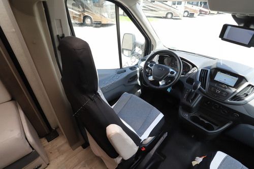 2017 Winnebago Fuse 23A