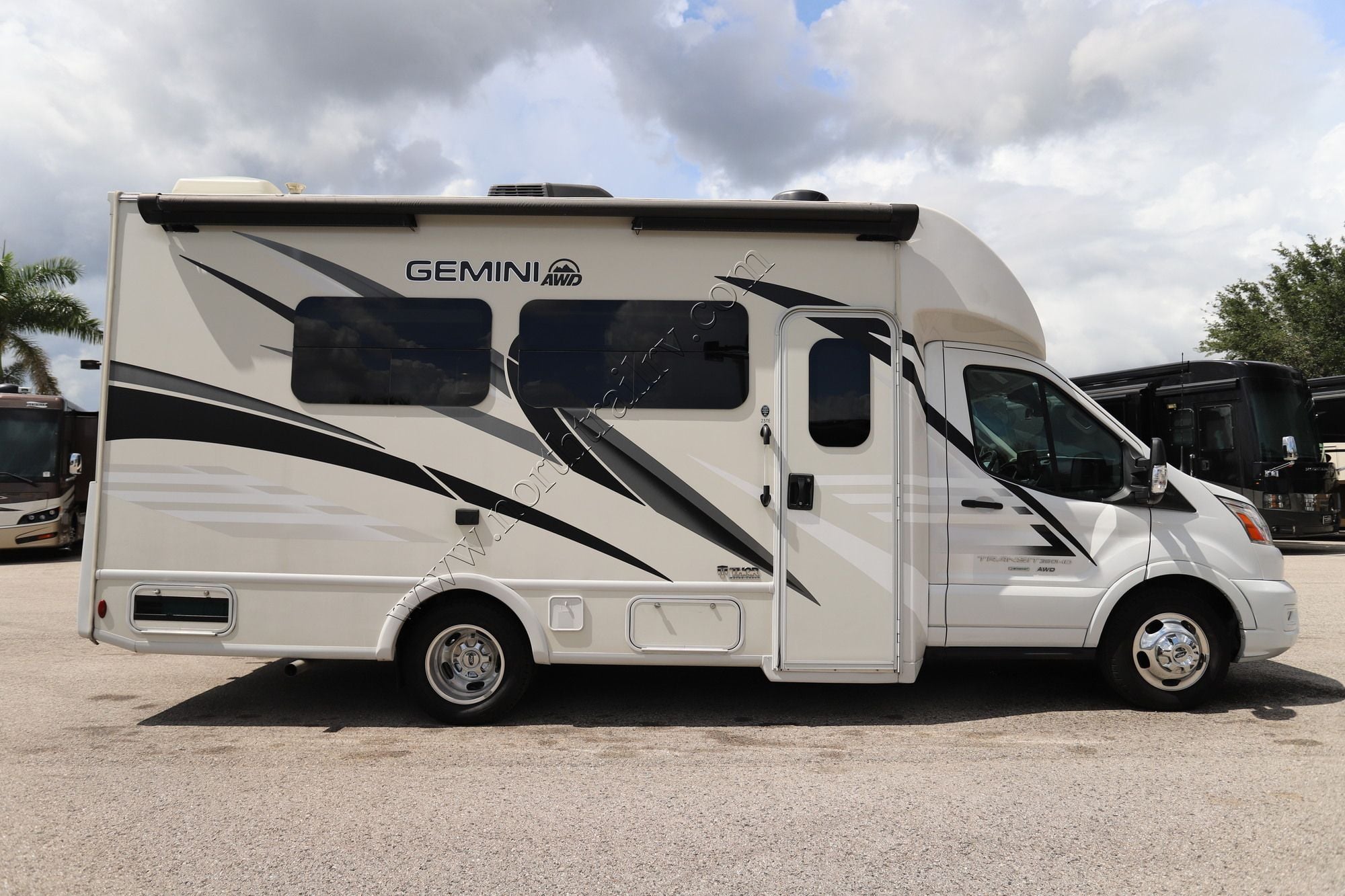 Used 2023 Thor Gemini 23TE Class C  For Sale
