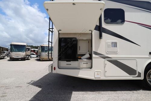 2022 Thor Ace 30.3