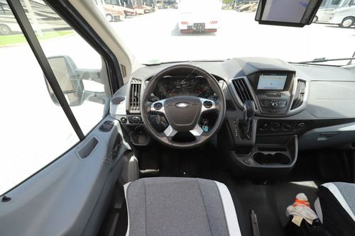 2017 Winnebago Fuse 23A