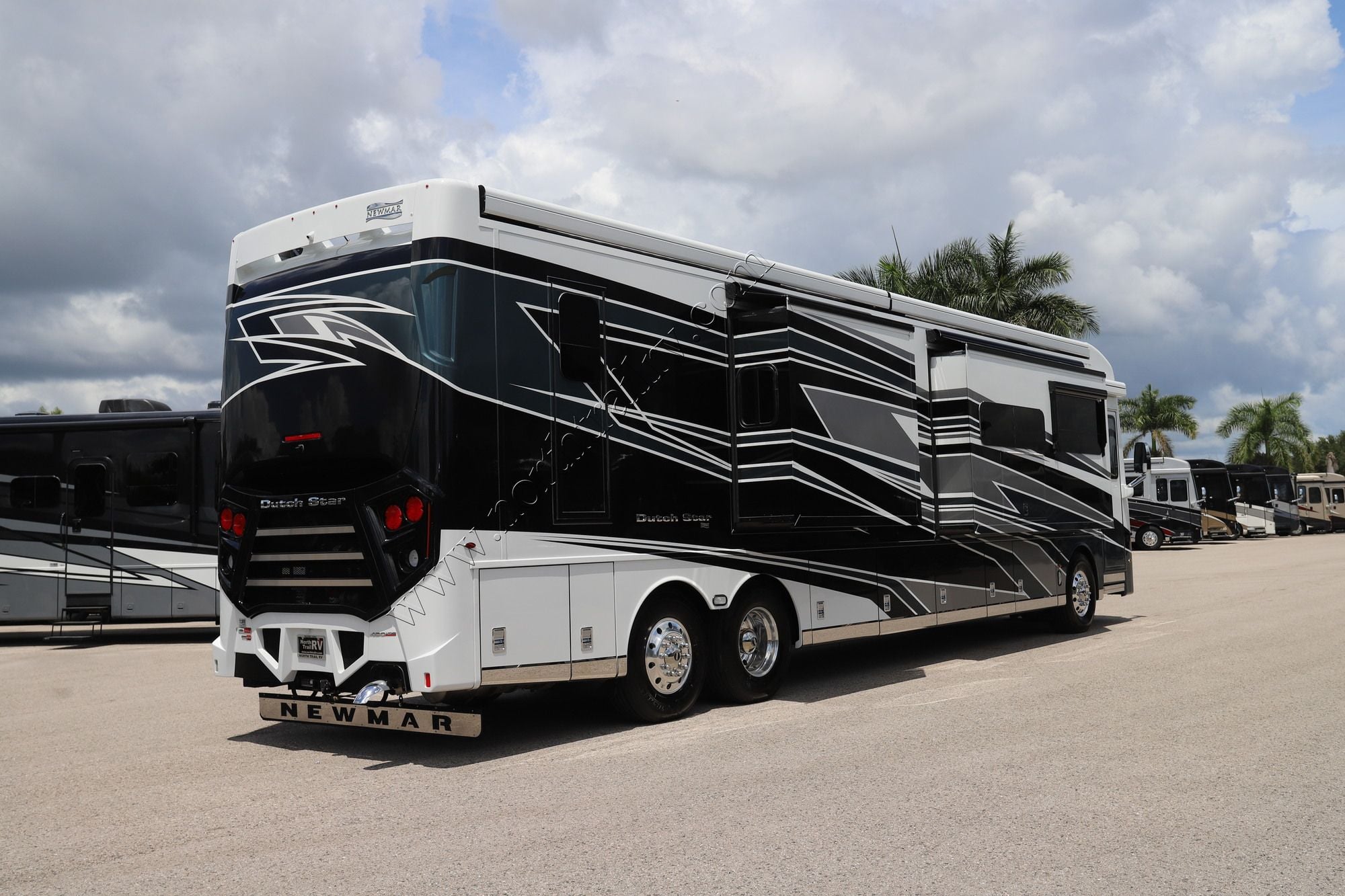 Used 2025 Newmar Dutch Star 4369 Class A  For Sale