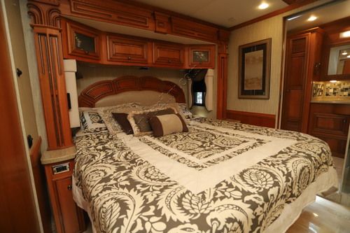 2017 Newmar Dutch Star 4018