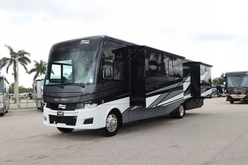 2027 Newmar Bay Star 3811