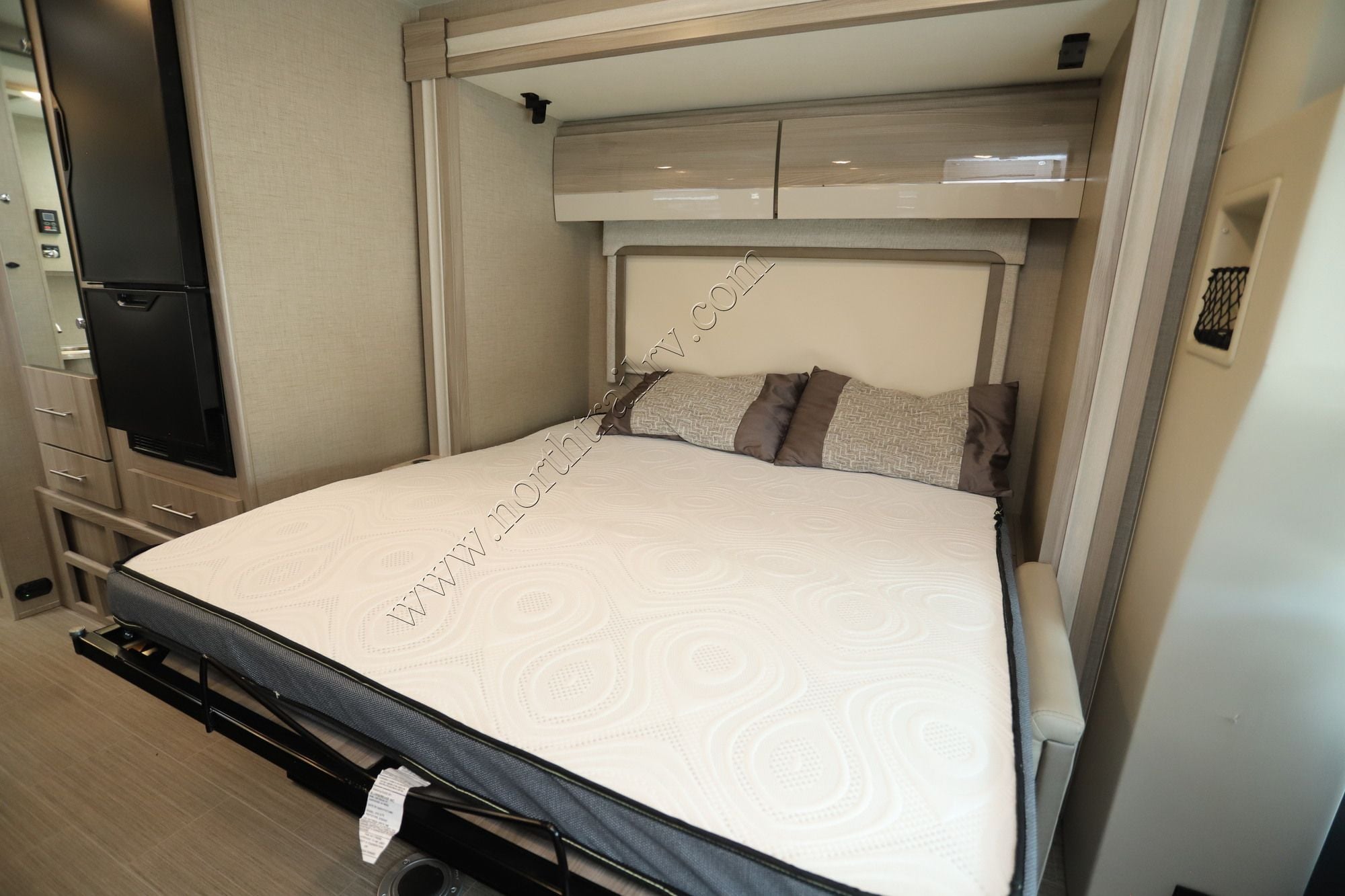 Used 2023 Thor Gemini 23TE Class C  For Sale