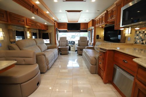 2017 Newmar Dutch Star 4018