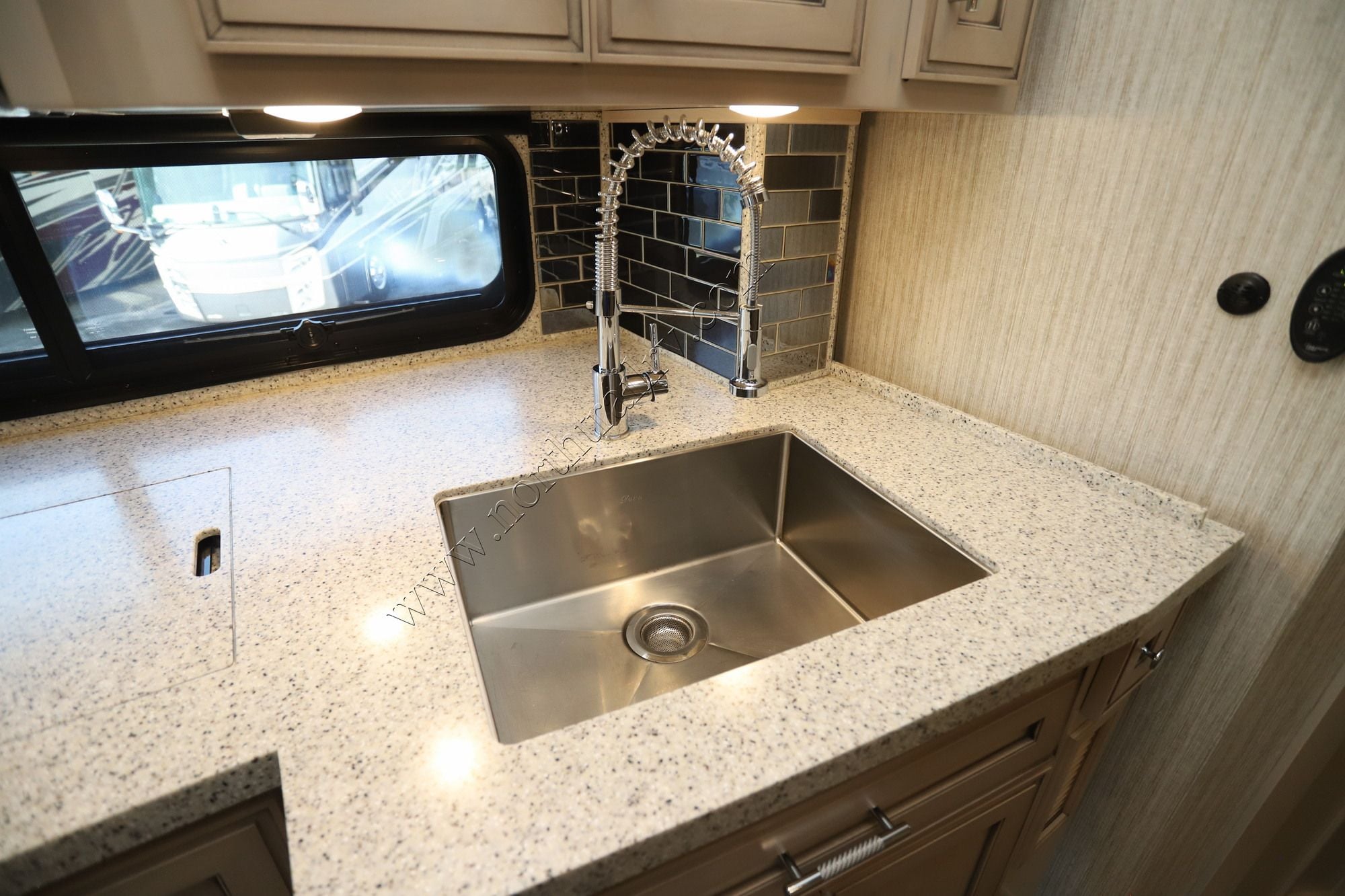 Used 2020 Newmar Ventana 4037 Class A  For Sale
