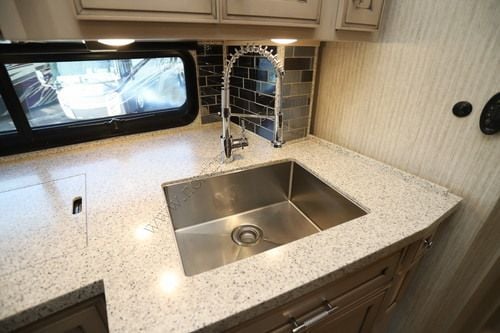 2020 Newmar Ventana 4037