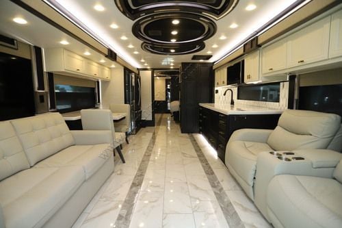2027 Tiffin Motor Homes Allegro Bus 45OPP