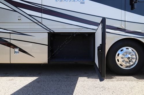 2017 Newmar Ventana 4037