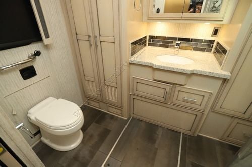 2020 Newmar Ventana 4037