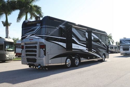 2020 Newmar Ventana 4037