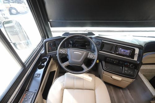 2020 Newmar Ventana 4037