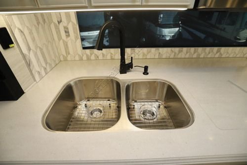 2027 Tiffin Motor Homes Allegro Bus 45OPP