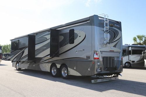 2018 Fleetwood Discovery Lxe 44H
